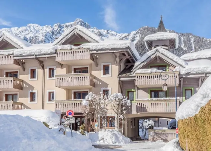 La Ginabelle Vue Mont Blanc Avec Piscine Apartment *
